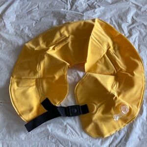 Kaaakow Inflatable Dog Cone Yellow New